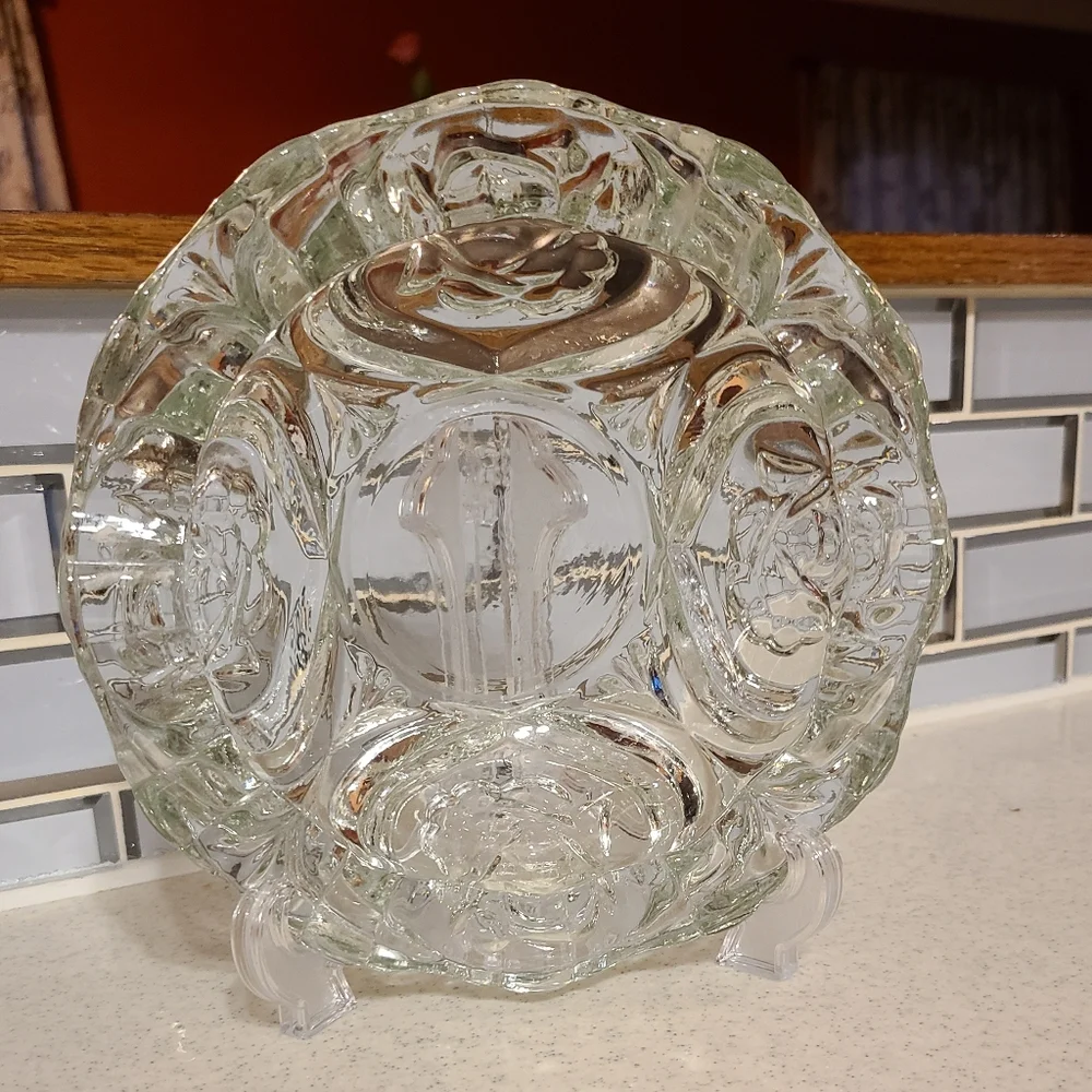 Elegant Clear Glass Candy Dish/ashtray with Floral Rose Design